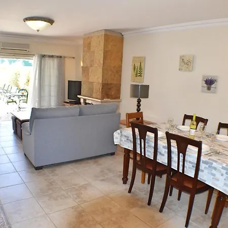 بيت للعطل Casa Eric *